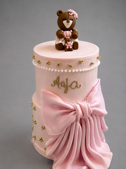 Luxe Teddy Bow Taart